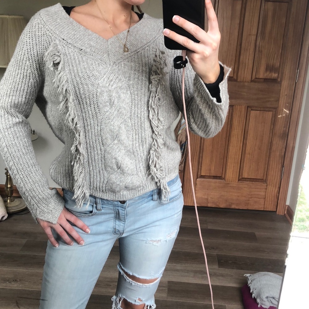 Grey sweater with fringe